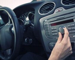 Как правильно подобрать магнитолу для авто