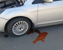 Под машиной лужа: что может быть и что делать