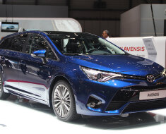 «Тойота Авенсис» в новом кузове 2021 — обзор с фото