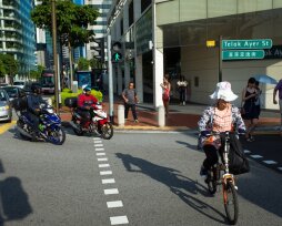 Что означает закон о нарушении ПДД пешеходом или пассажиром