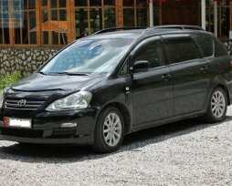 Toyota Avensis Verso: характеристики, отзывы владельцев