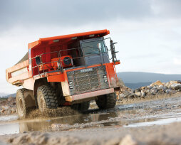 История бренда Hitachi