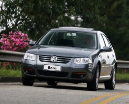 Расположение блока управления в АКПП «Фольксвагена Бора»