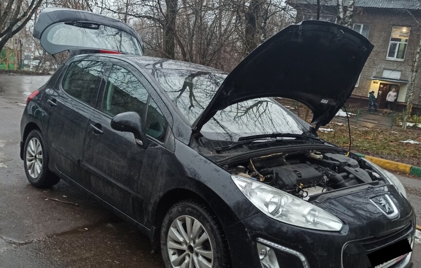 Отзыв о Peugeot 308 I Рестайлинг, 2011