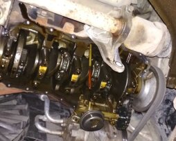 Замена картера на Рено Логан — как снять и установить, инструкция