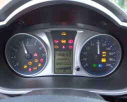 Как настроить время на бортовом компьютере Lada Granta: инструкция