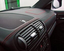 Как правильно обтянуть торпеду автомобиля своими руками