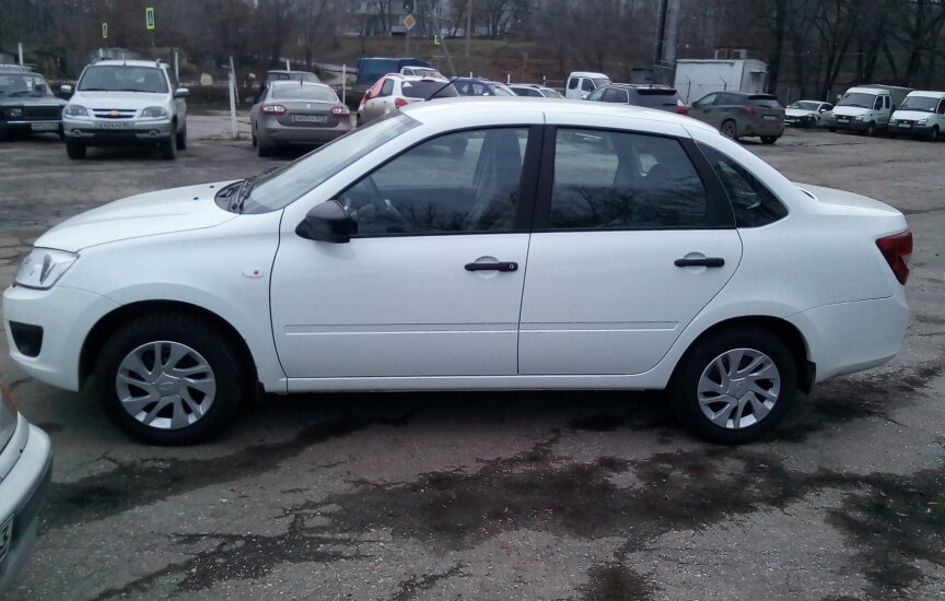 Lada Granta – неплохой бюджетный автомобиль