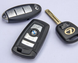 Лучший программатор автомобильных ключей: ТОП устройств для программирования ключей