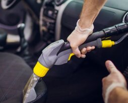 Химчистка салона авто: для чего нужна и как проводится