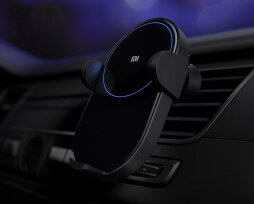 Автовладельцам на заметку: 10 лучших держателей телефона на торпеду в авто