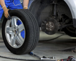 Критерии выбора качественного сервиса шиномонтажа
