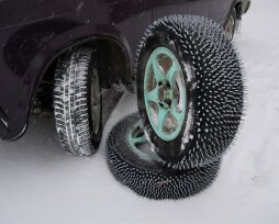 Какая резина лучше зимняя: кордиант или ханкук