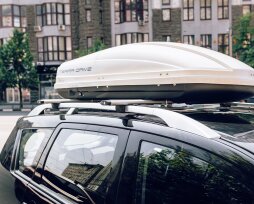 Как выбрать закрытый бокс на  крышу авто: рейтинг лучших закрытых багажников на крышу автомобиля