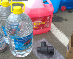 Тосол или антифриз, что лучше залить в машину