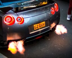 Огонь из глушителя авто — способы и приемы переоборудования машины с огненным выхлопом