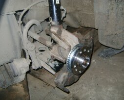 Замена подшипника ступицы «Фольксваген Бора»