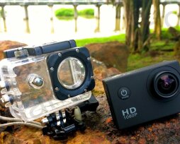 Что лучше выбрать для авто: видеорегистратор или экшн камеру