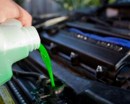 Советы по выбору и применению антифризов: обеспечьте надежное охлаждение вашего автомобиля