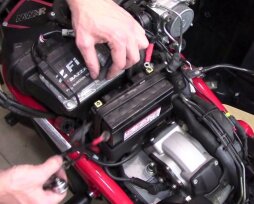 Какой аккумулятор лучше купить для мотоцикла?