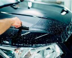 Как защитить лакокрасочное покрытие автомобиля