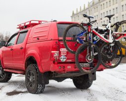 Велобагажники как лучший способ закрепить велосипед к фаркопу автомобиля