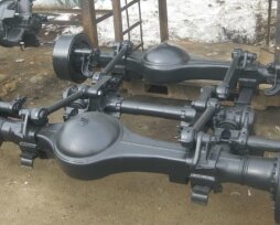 Устройство задней балансирной подвески автомобиля