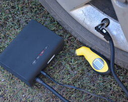 Лучшие компактные автомобильные компрессоры: ТОП-5 моделей