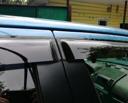 Правильная установка дефлекторов на авто своими руками