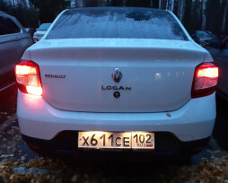 Как снять задний фонарь «Рено Логан 2» в новом кузове и поменять фару