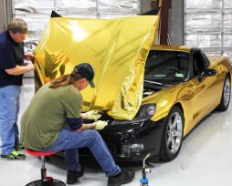 Смена документов при обтягивании машины пленкой другого цвета