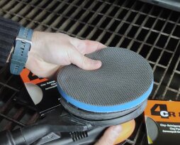 Какой автоскраб выбрать для очистки кузова