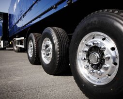 Выбор шин для грузового транспорта