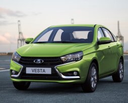 Почему царапает стекла на «Весте» и как решить эту проблему, замена стекол