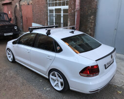 Установка багажника на крышу Фольксваген Поло седан — инструкция