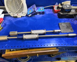 Механический и пневматический обратный молоток своими руками