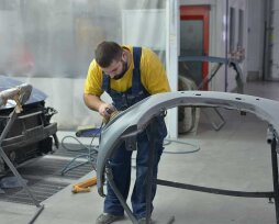 Как отремонтировать бампер автомобиля своими руками