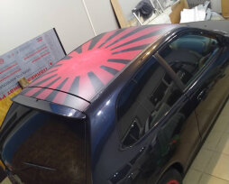 Наклейка на крышу автомобиля: ТОП-4 лучших стикера