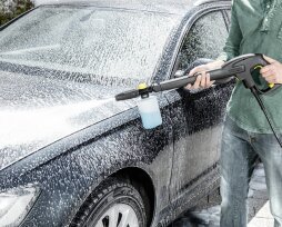 Преимущества бесконтактной мойки авто