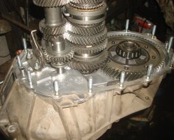 Механическая коробка передач на «Ладе Гранта»: ремонт своими руками