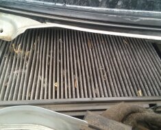 Как заменить саллонный и топливный фильтры на Фольксваген Бора