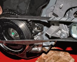 Как натянуть ремень генератора на Ладе Гранте — инструкция