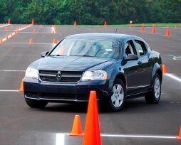 Места для учебной езды без прав: закрытый полигон, площадки и автодром