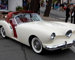 Автомобили марки Kaiser — история бренда, создание и развитие, основной модельный ряд