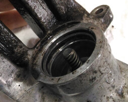 Ремонт заднего и переднего суппорта «Фольксваген Пассат Б6»