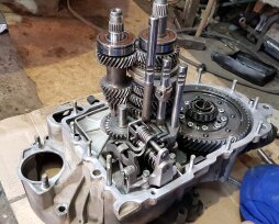 Что делать, если закусило скорость в коробке передач «Лады Калины»