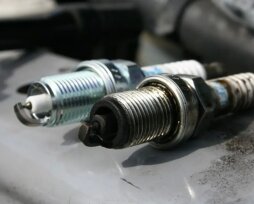 Признаки того, что свечи зажигания необходимо заменить