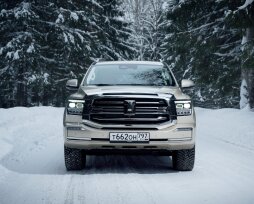 Tank 500 Urban и Lixiang L7: премиум против премиума, гибрид против гибрида