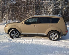 Отзыв о легендарном японце – Mitsubishi Outlander XL