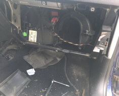 Замена моторчика печки Volkswagen Bora